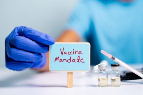 15 325.vaccine mandate.jpg